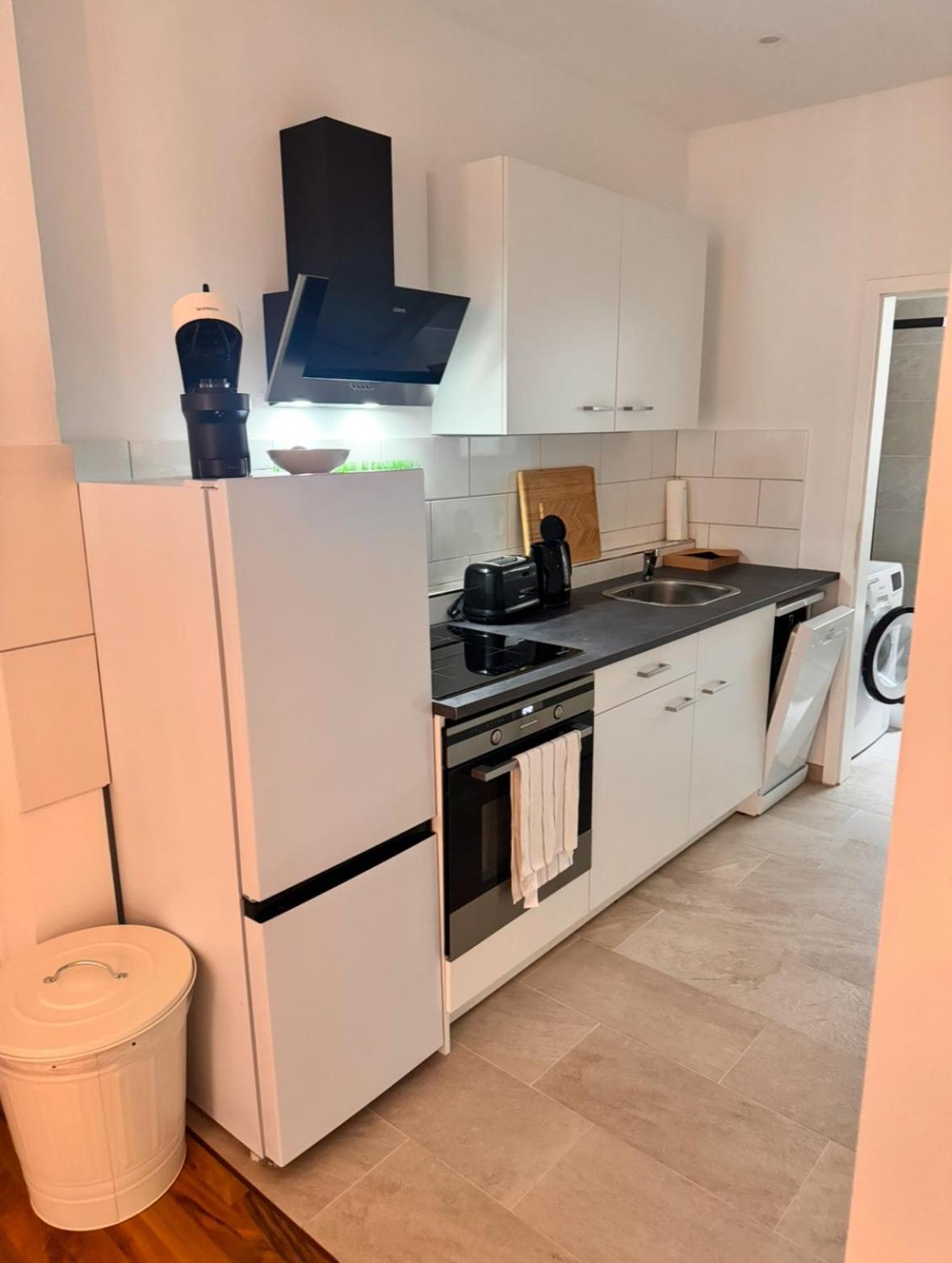 New Apartment In Magdeburg Buckau - Waschmaschine, Smart-Tv, Neues Badezimmer Dış mekan fotoğraf